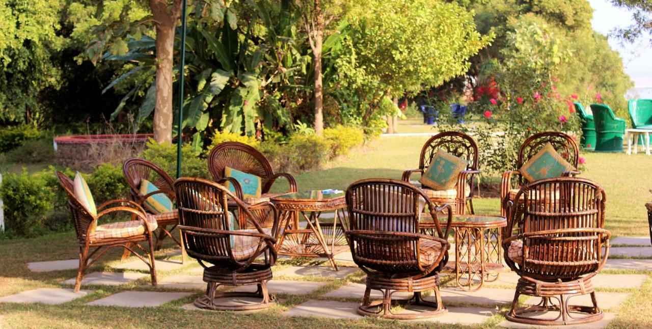 Bhadrawati - A Riverside Safari Lodge Ranthambore Eksteriør bilde