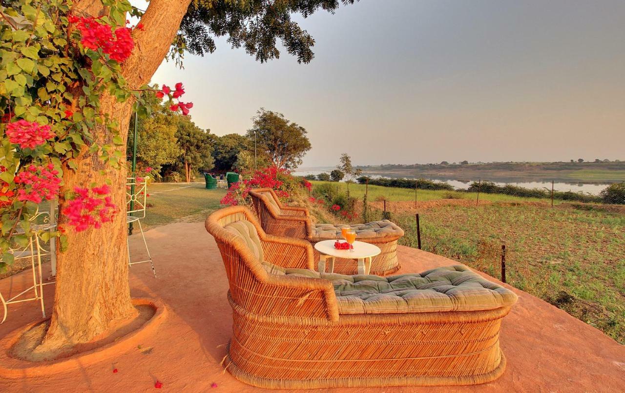 Bhadrawati - A Riverside Safari Lodge Ranthambore Eksteriør bilde
