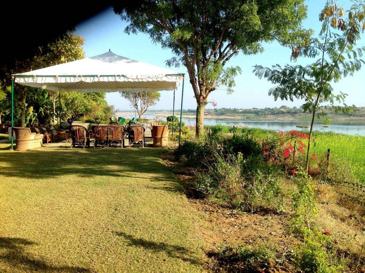 Bhadrawati - A Riverside Safari Lodge Ranthambore Eksteriør bilde